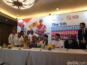 Sandiaga Minta PNS dan PHL Pakai Pin Asian Games