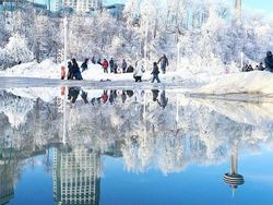 Deretan Foto Refleksi Kece Hasil Jepretan Ponsel