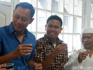 Komunitas Balon Udara di Wonosobo Curhat Kepada AHY