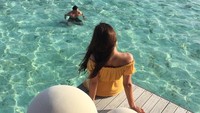 Raisa pun membalasnya dengan kalimat sarkasme soal komentar netizen yang pernah mengatakan dirinya salah kostum. (Dok. Instagram/raisa6690)