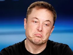 Momen-momen Kelam dalam Kehidupan Elon Musk