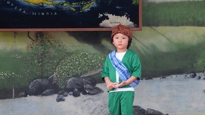 Imut-imut Ganteng, Inilah Kabay Putra Deswita-Ferry Maryadi