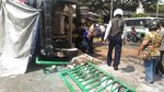 Penampakan Macet Parah di Tn Abang Gara-gara Truk Molen Terguling