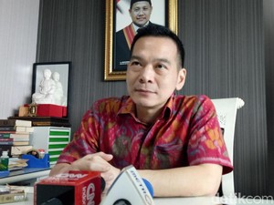 Khofifah Diajak Gabung Tim Prabowo-Gibran, PKB: Bareng AMIN Saja
