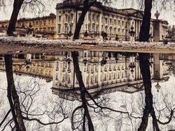 Deretan Foto Refleksi Kece Hasil Jepretan Ponsel