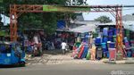 Pasar Plastik Jatinegara, Pusatnya Barang Plastik Harga Miring