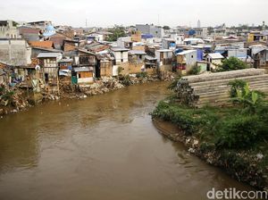 Cegah Banjir, Anies: Tak Ada Betonisasi, Kita Lakukan Naturalisasi