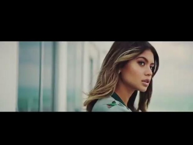 Sepintas mirip dengan Gigi Hadid apalagi rambutnya, tulis komentar netizen di Youtube Zayn Malik. (Foto: dok. Instagram)