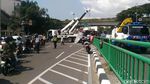 Penampakan Macet Parah di Tn Abang Gara-gara Truk Molen Terguling