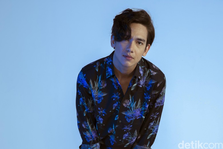 Adipati Dolken. Foto: Asep Syaifullah Adipati Dolken. Foto: Asep Syaifullah