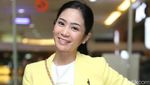 Bunga Zainal Shining in Yellow
