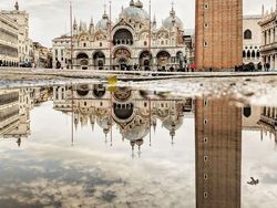 Deretan Foto Refleksi Kece Hasil Jepretan Ponsel