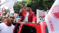 Seperti diketahui, PKPI ditetapkan sebagai peserta Pemilu 2019 setelah mengajukan permohonan gugatan Pengadilan Tata Usaha Negara (PTUN). Majelis hakim PTUN mengabulkan gugatan PKPI dan memerintahkan KPU menerbitkan SK untuk PKPI sebagai peserta Pemilu 2019.
