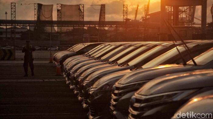 Toyota mengumumkan performa ekspor kendaraan mereka dalam bentuk Completly Built-Up (CBU) sepanjang 2017 lalu. Angkanya menyentuh 200 ribu unit.