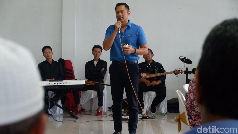 AHY: Poros Baru atau Poros Ketiga Bisa Muncul di Pilpres 2019 AHY: Poros Baru atau Poros Ketiga Bisa Muncul di Pilpres 2019