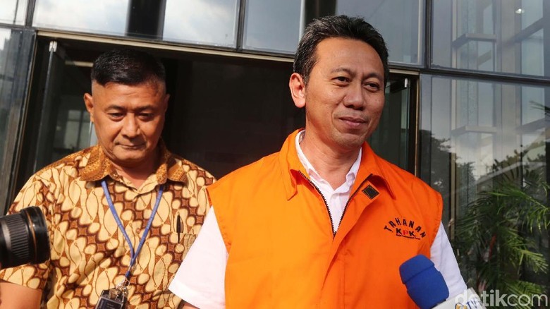 Bupati Kebumen Diduga Pakai Duit TPPU untuk Beli Rubicon Bupati Kebumen Diduga Pakai Duit TPPU untuk Beli Rubicon