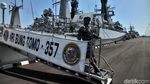 KRI Bung Tomo dan KRI John Lie Perkuat Perairan Barat Indonesia
