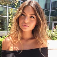 Perkenalkan, ini Sofia Jamora. Cewek cantik ini tengah jadi trending topic karena muncul di video klip Zayn Malik. Kemunculannya menghebohkan netizen karena dimirip-miripkan dengan mantan kekasih Zayn, Gigi Hadid. (Foto: Instagram)