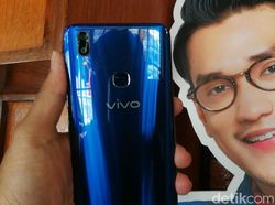 Vivo V9 Berbalut warna Biru yang Menggoda