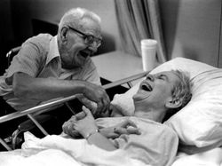 Kumpulan Foto Emosional yang Bikin Hati Terenyuh