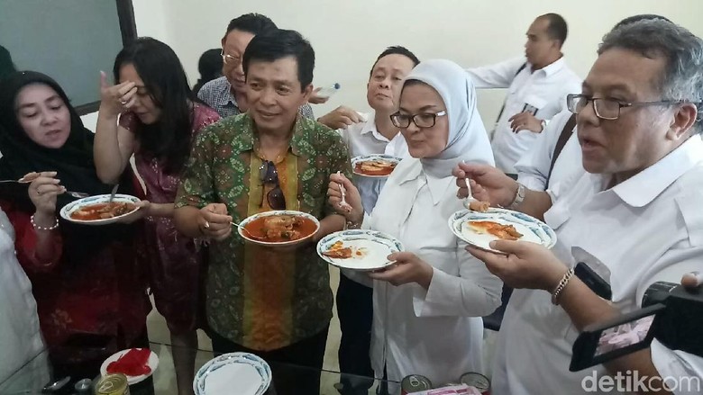 BPOM RI Jamin Ikan Makarel Kaleng Aman Dikonsumsi BPOM RI Jamin Ikan Makarel Kaleng Aman Dikonsumsi