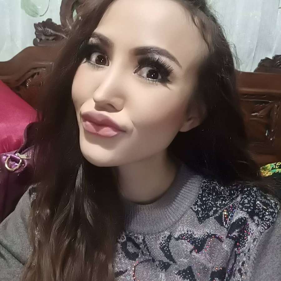 Komentar Manusia Tanpa Pori-pori di Instagram Cynthiara Alona