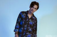 Adipati Dolken saat pemotretan Celeb of The Month 