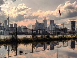 Deretan Foto Refleksi Kece Hasil Jepretan Ponsel