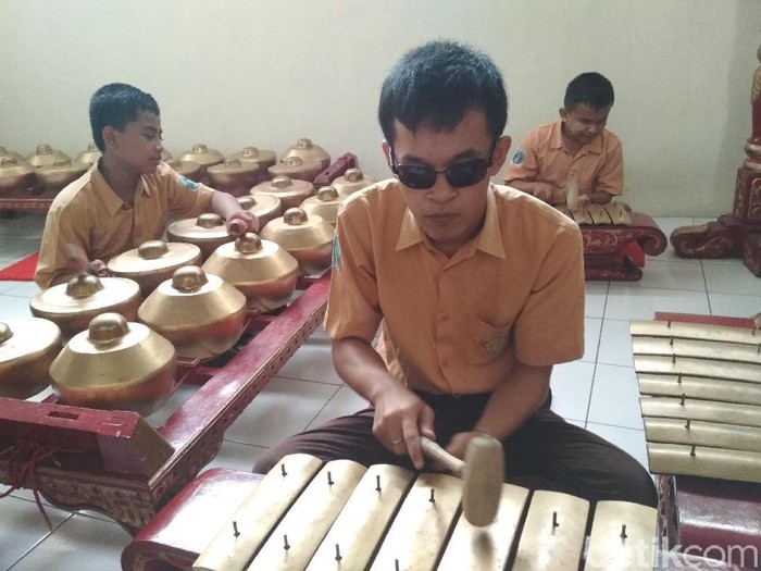 Kelompok Karawitan Ini Istimewa, Semua Anggotanya Tunanetra