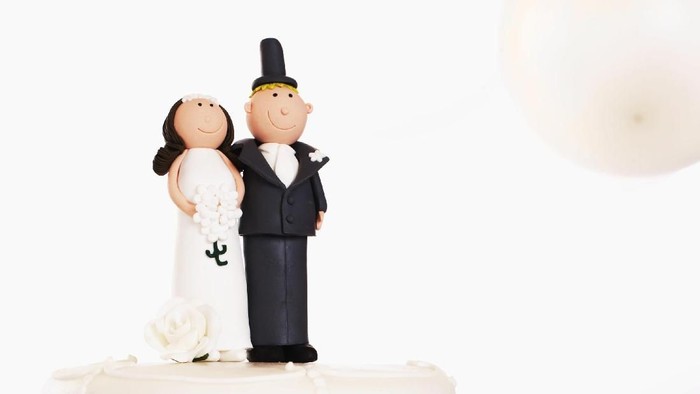 Ilustrasi Pernikahan Dini Wedding in the mountains Mangup in Crimea