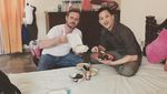 Ini 10 Potret Keren Lucky Perdana Saat Ngeliwet dan Makan Bareng Istri