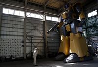 Wow! Engineer Jepang Bikin Robot 'Gundam' Sungguhan