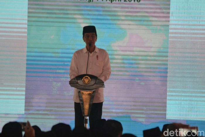 Cawapres Diputuskan Mega? Jokowi: Dibahas Pendukung dan Relawan