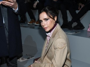 Victoria Beckham Desain T-shirt Spice Girls, Tujuannya Mulia