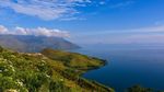 Ke Danau Toba Singgah di Samosir, Jalannya Diperlebar Lho