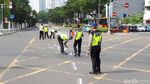 Foto: Suasana Olah TKP Lokasi Model Tabrak Ojol di Harmoni