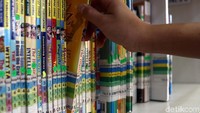 Perpustakaan ini memiliki layanan koleksi buku anak 2.500 eksemplar dengan 500 judul buku.