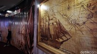 Kadatuan Sriwijaya diduga kuat berpusat di tepian Sungai Musi, di daerah Palembang, Sumatera Selatan. Alasannya, enam dari 12 prasastinya, bahkan yang tertua, ditemukan di daerah Palembang, yaitu Prasasti Kedukan Bukit (682 Masehi), Talang Tuo (684 Masehi), serta prasasti Telaga Batu, Boom Baru, Kambang Unglen 1, dan Kambang Unglen 2. Rachman Haryanto/detikcom