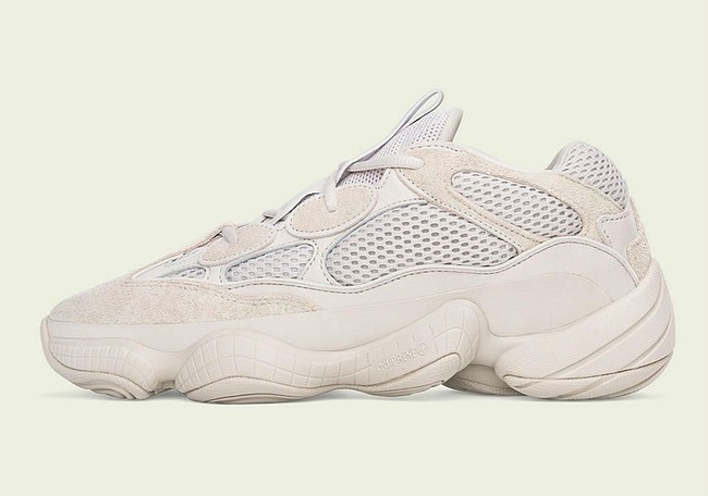 Hypebeast juga cukup menantikan dirilisnya Adidas Yeezy 500 Blush. Dirancang oleh rapper Kanye West, sneakers ini dijual seharga US$ 200 atau Rp 2,7 juta. (Foto: ist.)
