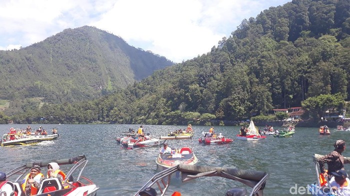 telaga sarangan