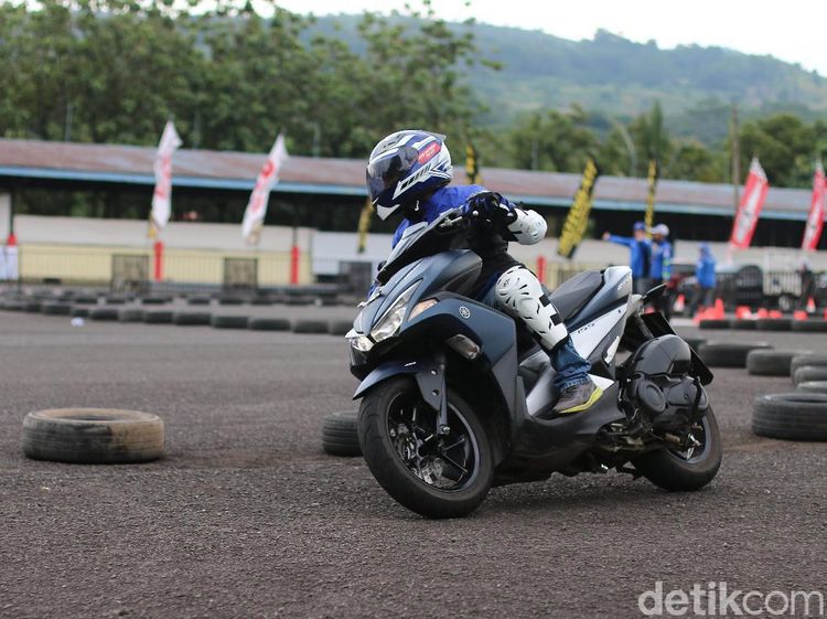 Skutik Sporty Asyik untuk Balapan