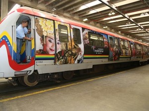 Logo Wonderful Indonesia Hiasi Kereta Bawah Tanah Venezuela
