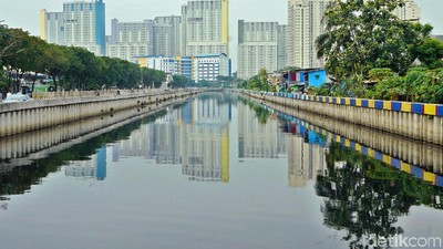 Kali Sentiong Kemayoran Bersih dari Sampah