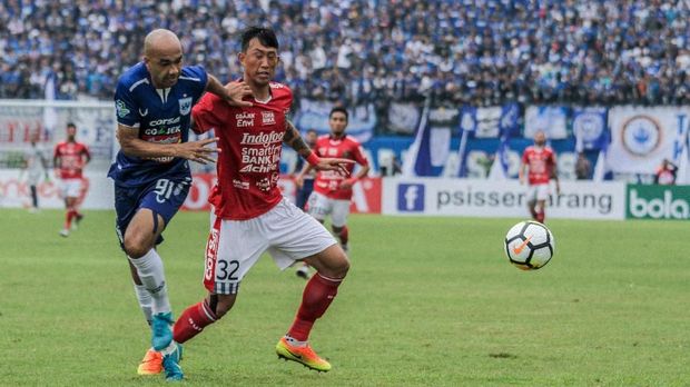 Bruno Silva jadi ancaman serius bagi lini belakang Persija Jakarta.