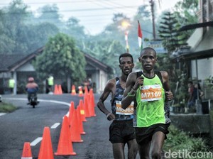 Pelari Kenya Dominasi Juara di Mandiri Jogja Marathon 2018