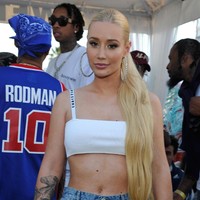 Belum lama ini, Iggy diduga telah banyak melakukan operasi plastik. Setelah operasi memancungkan hidung dan payudara, tampaknya Iggy tak cukup puas. Sejak Juni silam, Iggy telah dirumorkan melakukan sejumlah operasi plastik dan filler di sana-sini di bagian wajahnya. (Foto: John Sciulli/Getty Images)