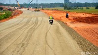 Basuki menargetkan pada Mei 2018 Seksi 3 dan 4 tol Pejagan-Pemalang sepanjang 37 km dari Brebes Timur hingga Pemalang bisa beroperasi. Dengan demikian, pada mudik Lebaran 2018 pemudik yang ke arah Semarang tidak lagi keluar pintu Tol Brebes Timur.