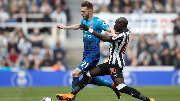 Arsenal sukses bangkit dengan meraih kemenangan 4-1 atas West Ham setelah di laga sebelumnya kalah dari Newcastle.