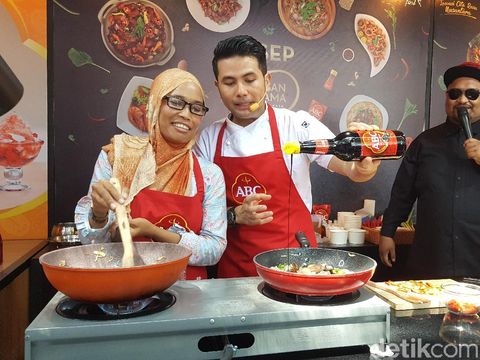 Ini Keistimewaan Oseng Kikil Andalan Chef Billy Kalangi