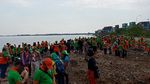Foto: Aksi Gempur Sampah di Teluk Jakarta